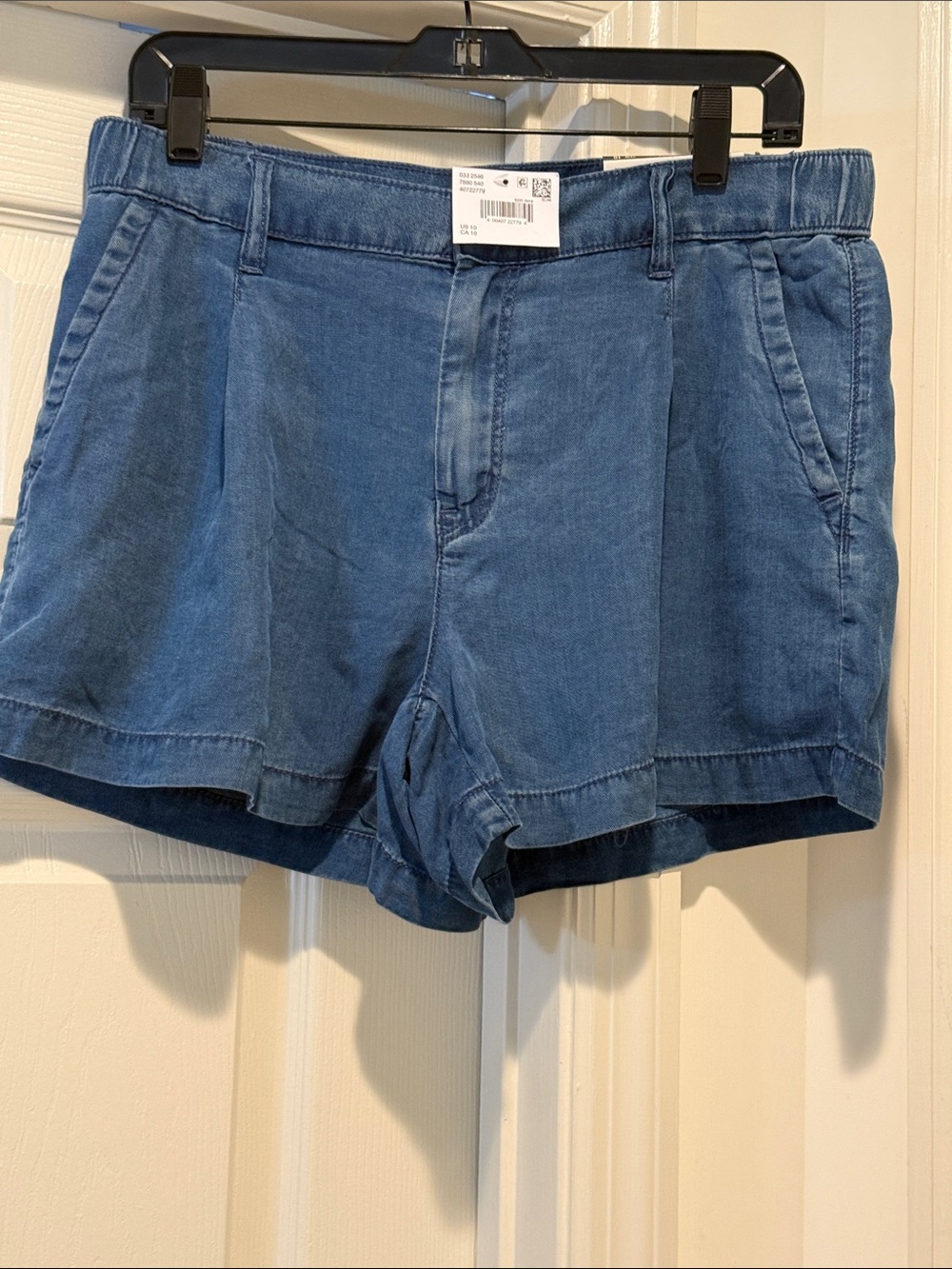 NWT A/E High Waist Trouser Shorts Color Indigo Waters School Preppy Sleek 10